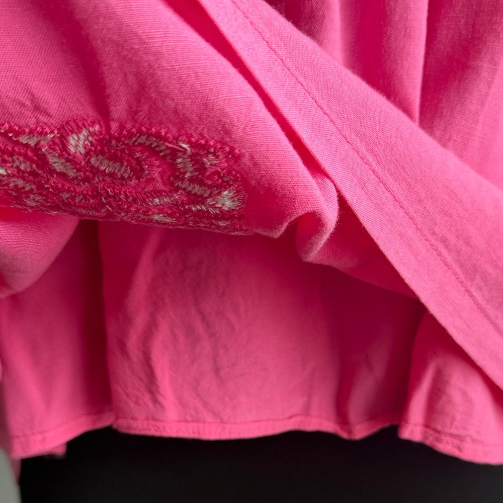 Women’s Pink Embroidered Sleeveless Blouse - Picture 9 of 11